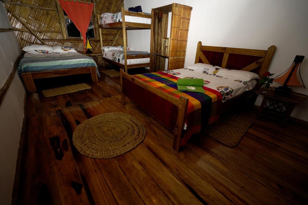 Hostal Olmito كانوا المظهر الخارجي الصورة