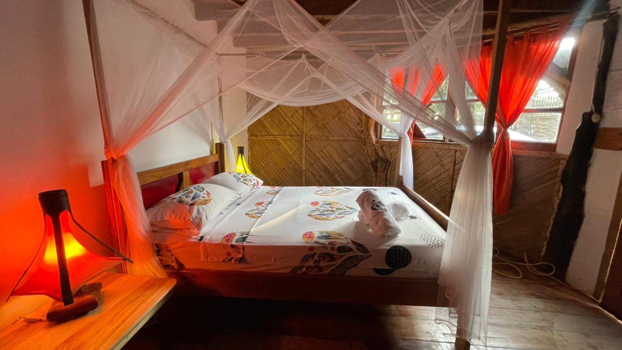 Hostal Olmito كانوا المظهر الخارجي الصورة
