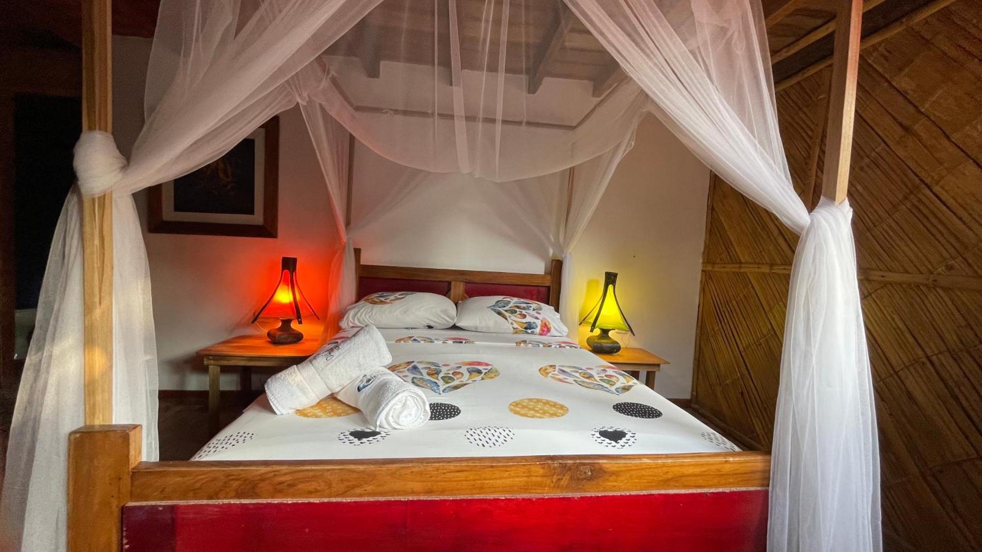 Hostal Olmito كانوا المظهر الخارجي الصورة